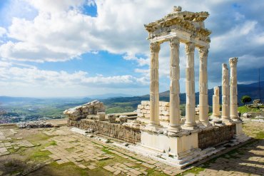 12 Days Istanbul, Gallipoli, Troy, Pergamon, Ephesus, Pamukkale, Antalya & Cappadocia Tour