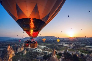 Hot Air Balloon Ride in Pamukkale