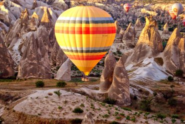 Cappadocia 2 Days Tour with Hot-Air Balloon Ride – By Plane